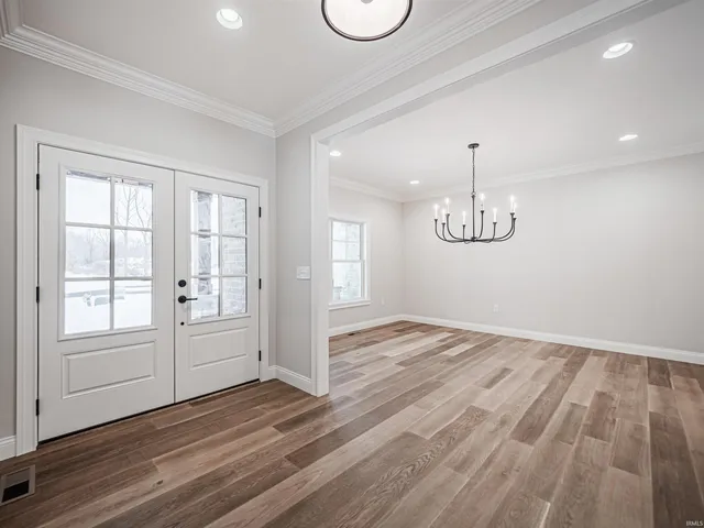 $1,085,000 | 4092 Cottonwood Drive, Boonville, IN 47601