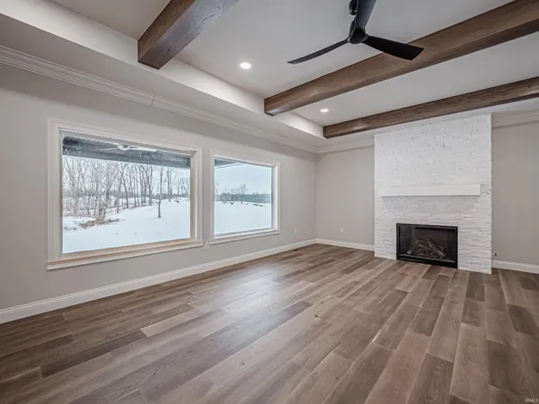 $1,085,000 | 4092 Cottonwood Drive, Boonville, IN 47601