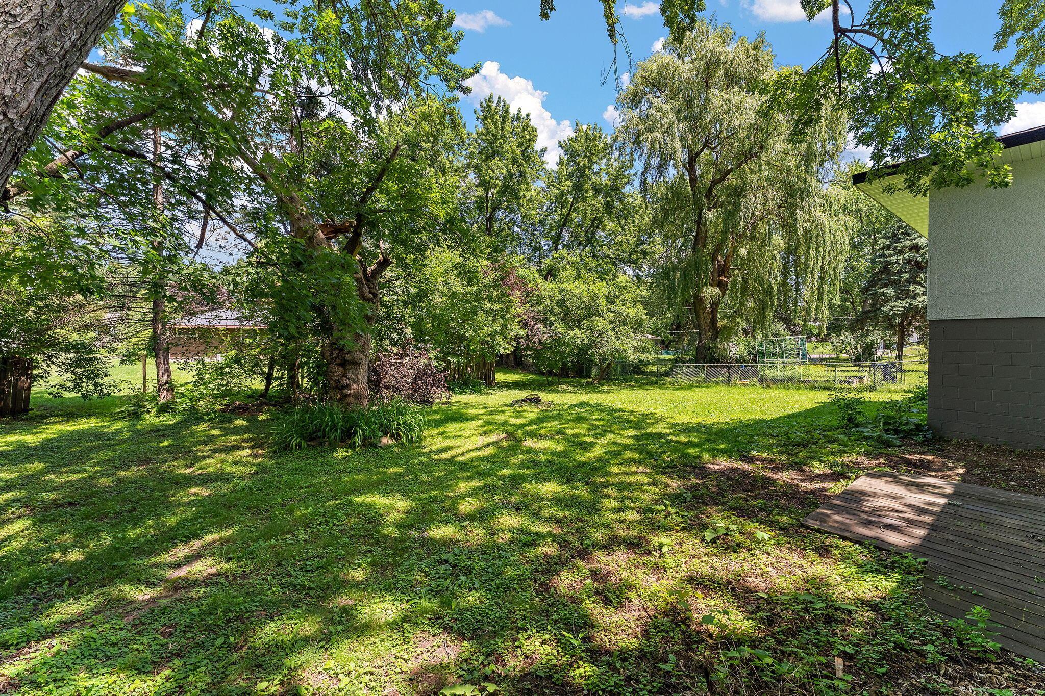 405 Judith Avenue Roseville, MN 55113 - Photo 13 of 33