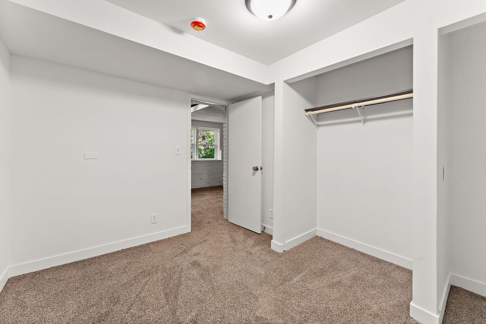 405 Judith Avenue Roseville, MN 55113 - Photo 25 of 33