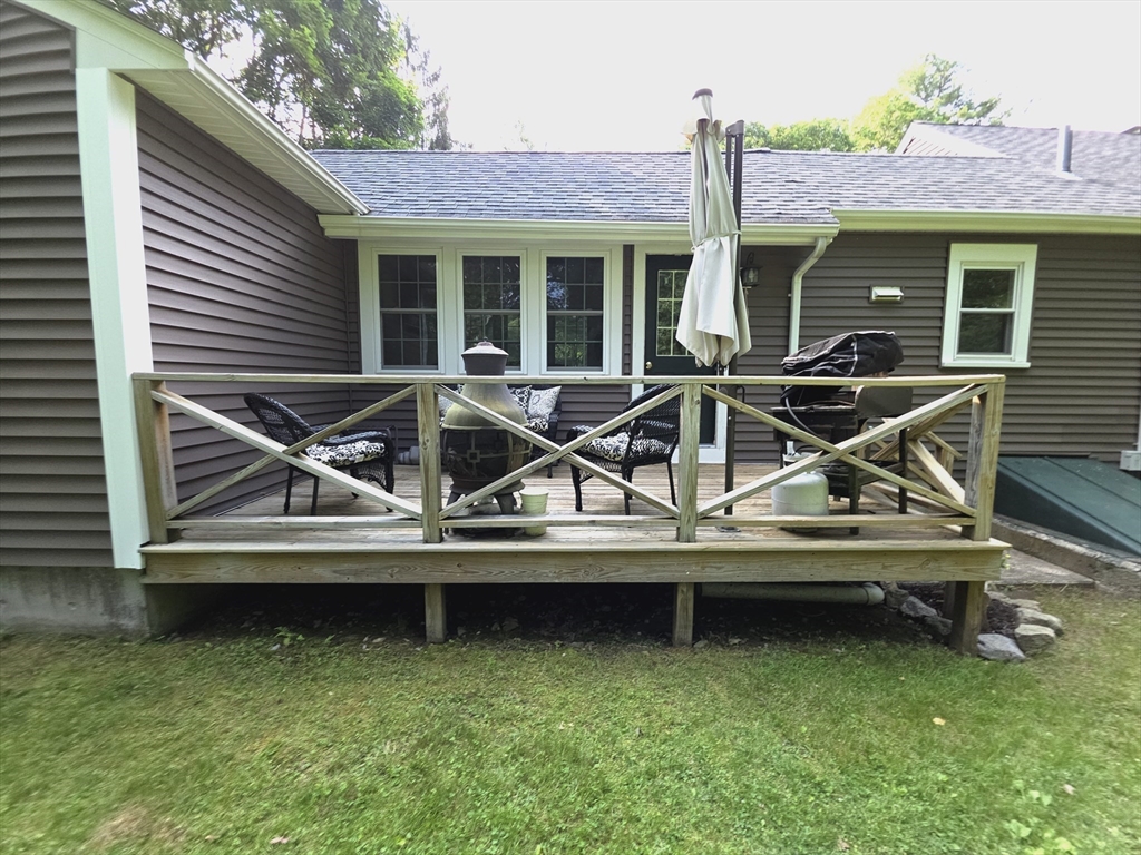 48 Sofia Road Stoughton, MA 02072 - Photo 5 of 32 Gallery Image 5