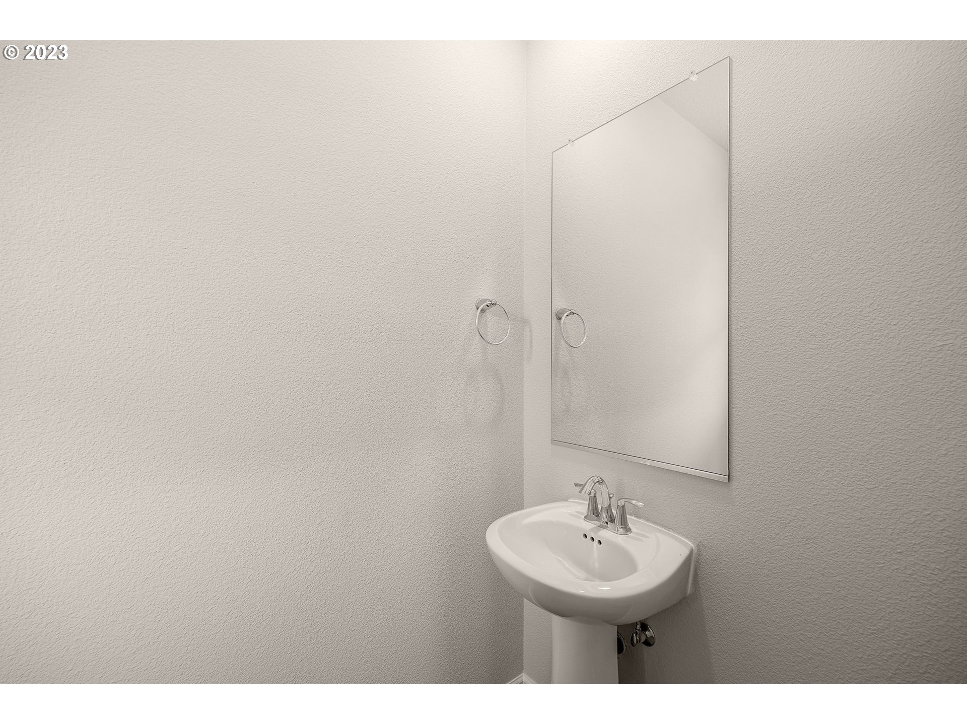 6072 Southeast 24th Street Gresham, OR 97080 - Photo 31 of 37 a bathroom with a sink and a mirror