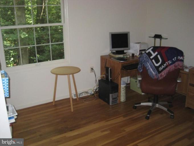 11618 Foxclove Road Reston, VA 20191 - Photo 13 of 14 Yes 5 real bedrooms!