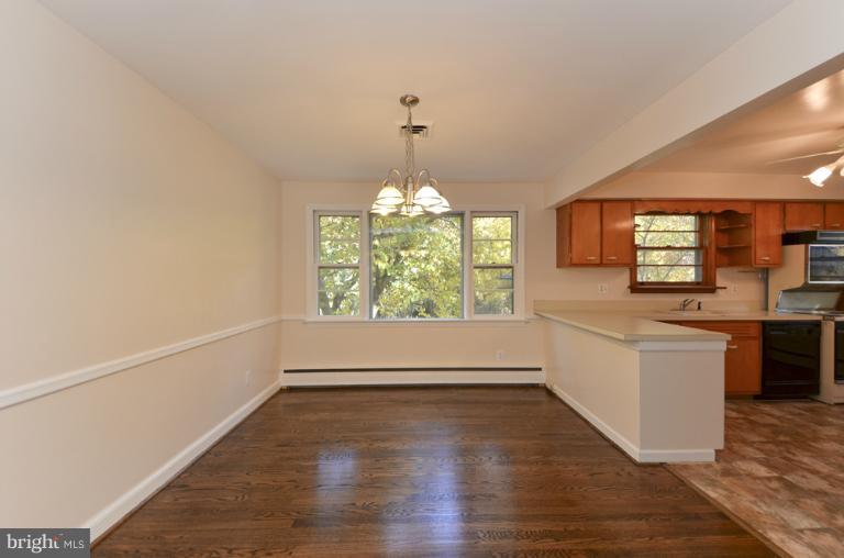 3007 Sayre Road Fairfax, VA 22031 - Photo 17 of 30 Dining Room