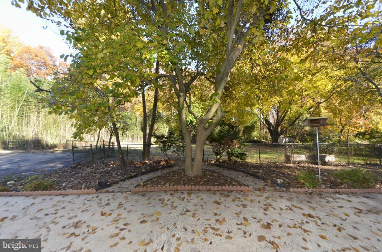 3007 Sayre Road Fairfax, VA 22031 - Photo 23 of 30 Exterior (General)
