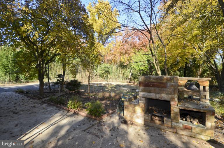 3007 Sayre Road Fairfax, VA 22031 - Photo 29 of 30 Exterior (General)