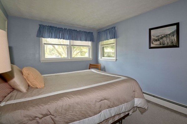 18 Griffin Road Framingham, MA 01701 - Photo 11 of 18