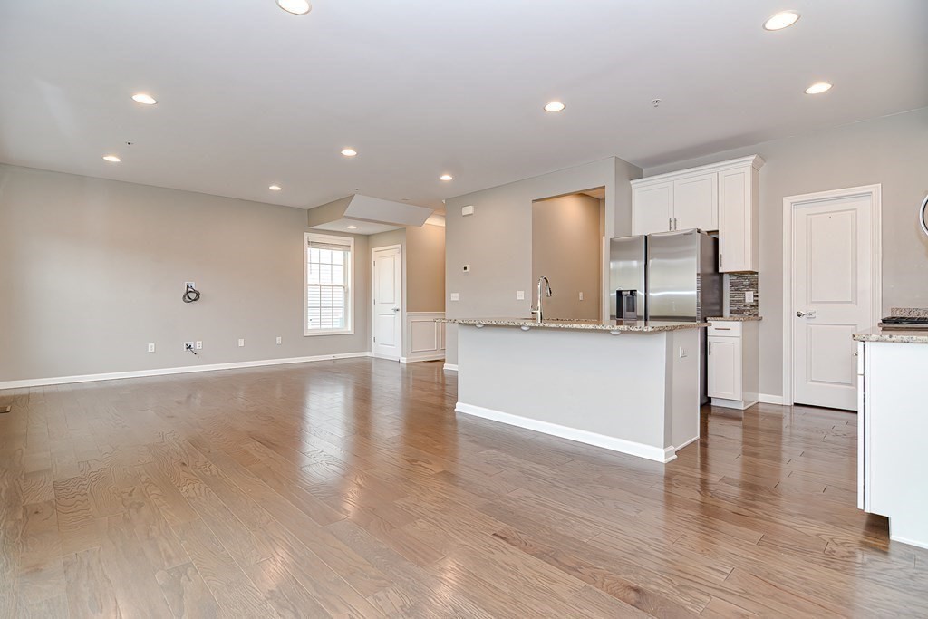 22 Locust Lane, Unit 22 Hopkinton, MA 01748 - Photo 6 of 33