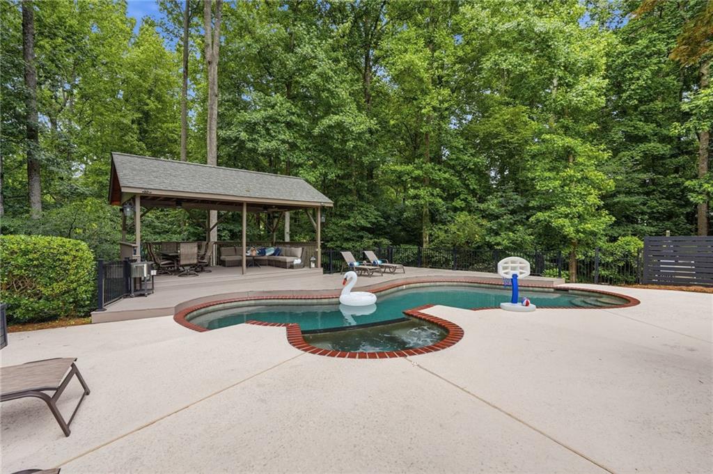 3830 Bishop's Walk Cumming, GA 30041 - Photo 65 of 74