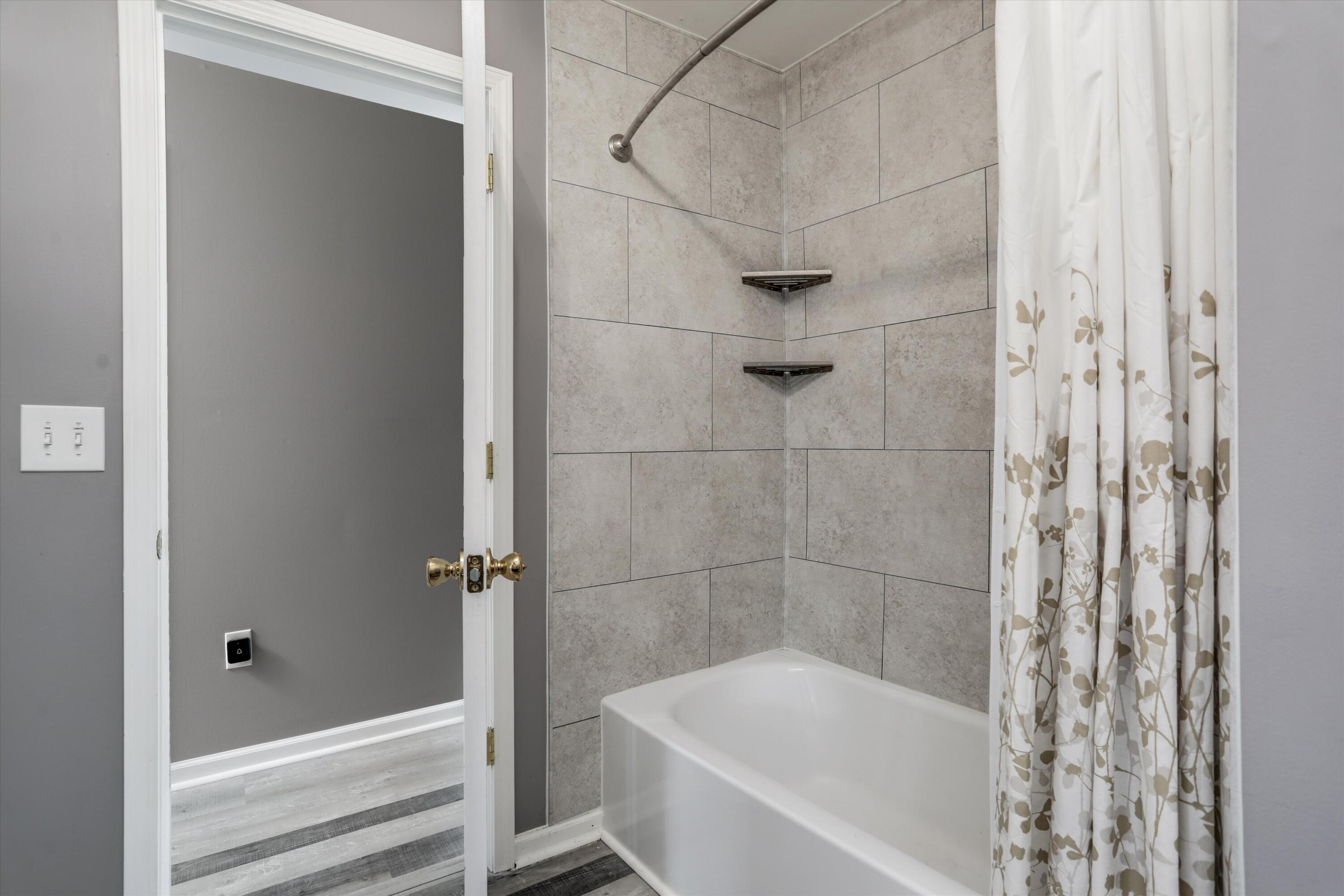 7365 Ore Lake Road Brighton, MI 48116 - Photo 23 of 34 24-7365 Ore Lake Rd Brighton 0027