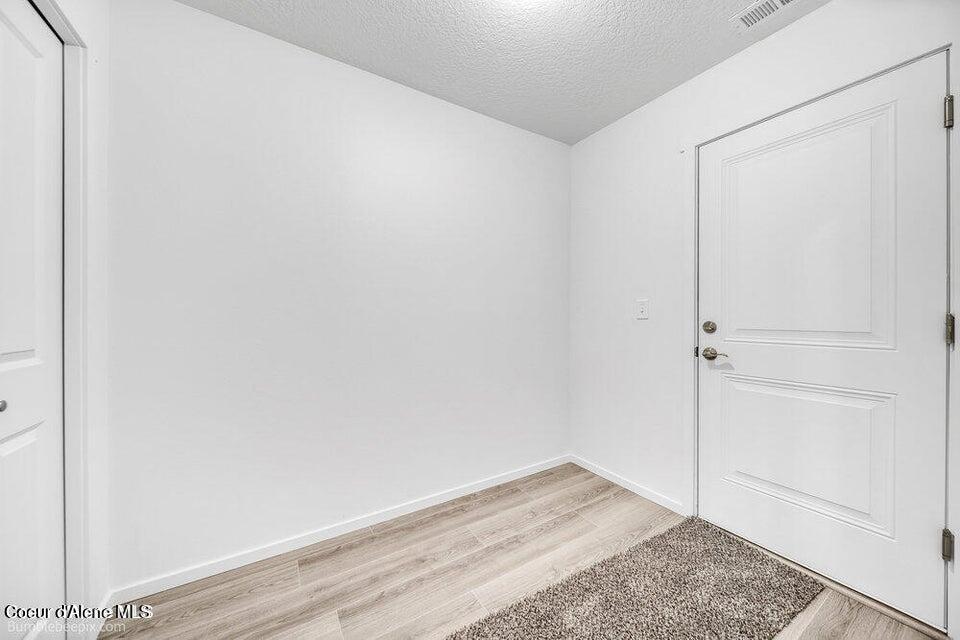 4278 North Arrowleaf Loop Post Falls, ID 83854 - Photo 13 of 32 13