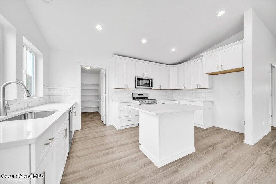 4278 North Arrowleaf Loop Post Falls, ID 83854 - Photo 27 of 32 27