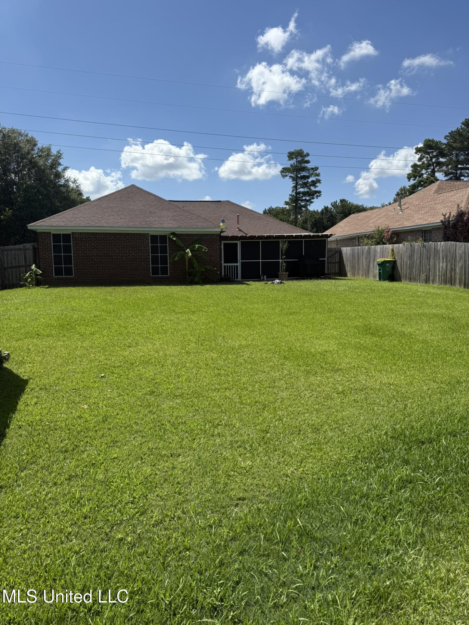 1017 Craig Circle Ridgeland, MS 39157 - Photo 2 of 17 IMG_1693