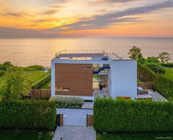 $5,995,000 | 445 Glen Court, Cutchogue, NY 11935