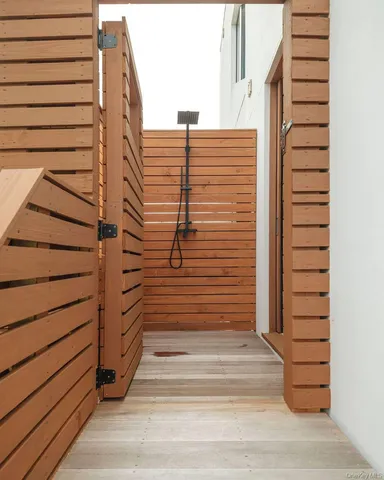 $5,995,000 | 445 Glen Court, Cutchogue, NY 11935