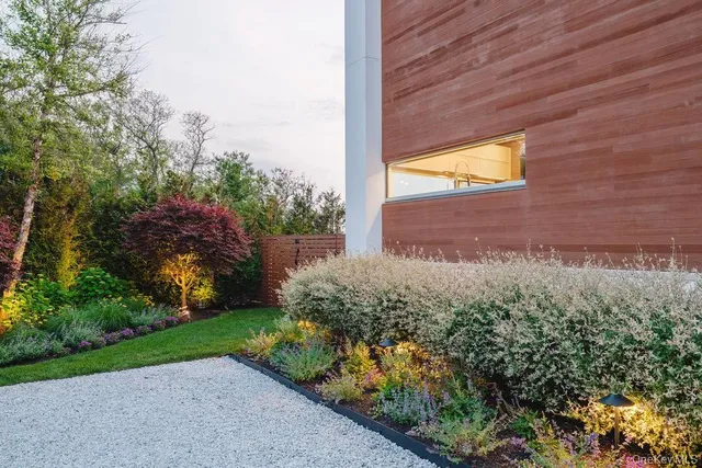 $5,995,000 | 445 Glen Court, Cutchogue, NY 11935