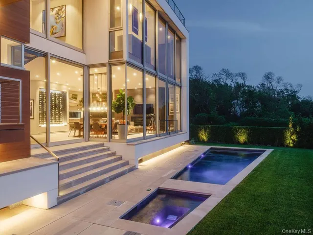 $5,995,000 | 445 Glen Court, Cutchogue, NY 11935