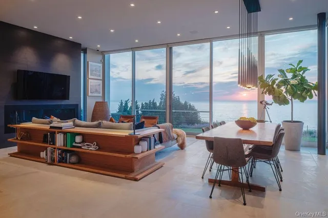 $5,995,000 | 445 Glen Court, Cutchogue, NY 11935