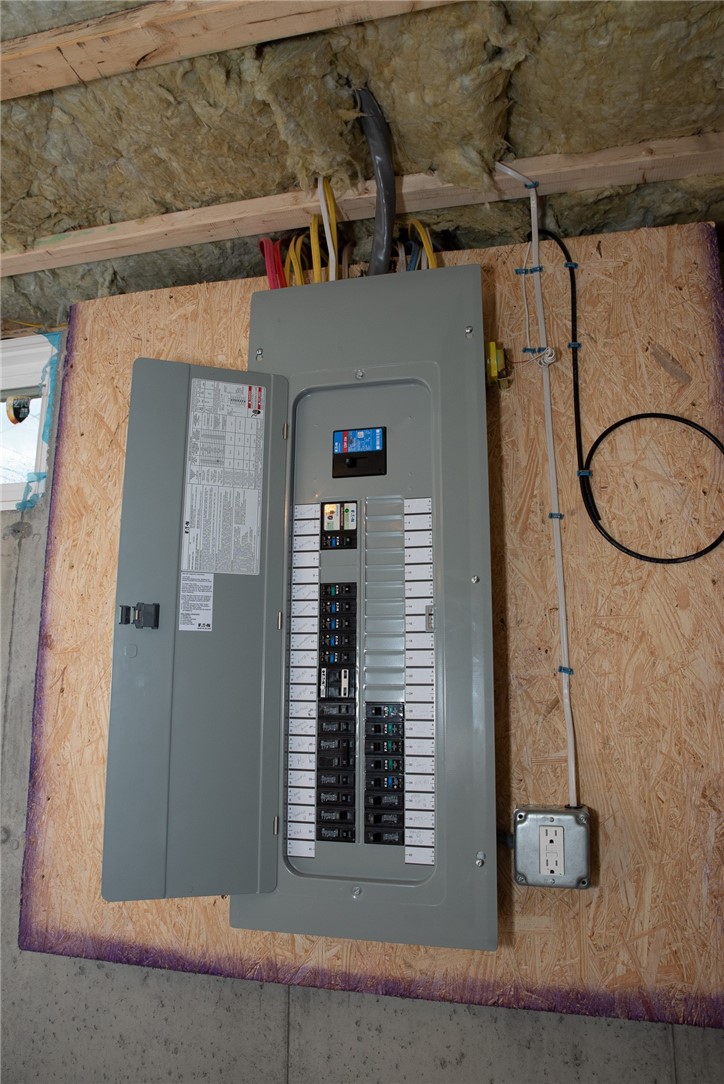 5 Recess Lane Warwick, RI 02889 - Photo 29 of 31 200 amp electrical