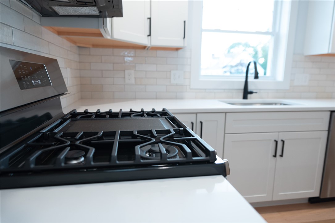 5 Recess Lane Warwick, RI 02889 - Photo 9 of 31