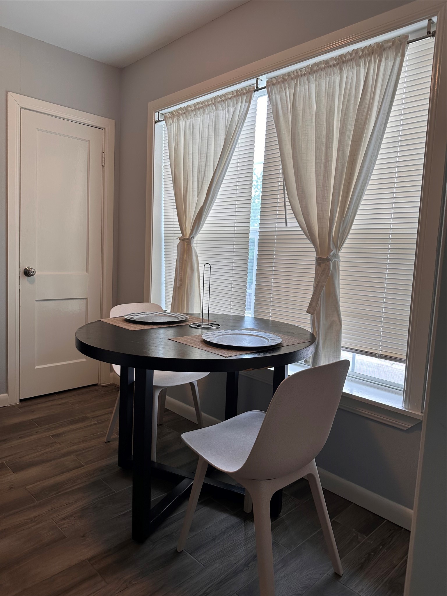 4302 Polk Street, Unit 5 Houston, TX 77023 - Photo 4 of 8