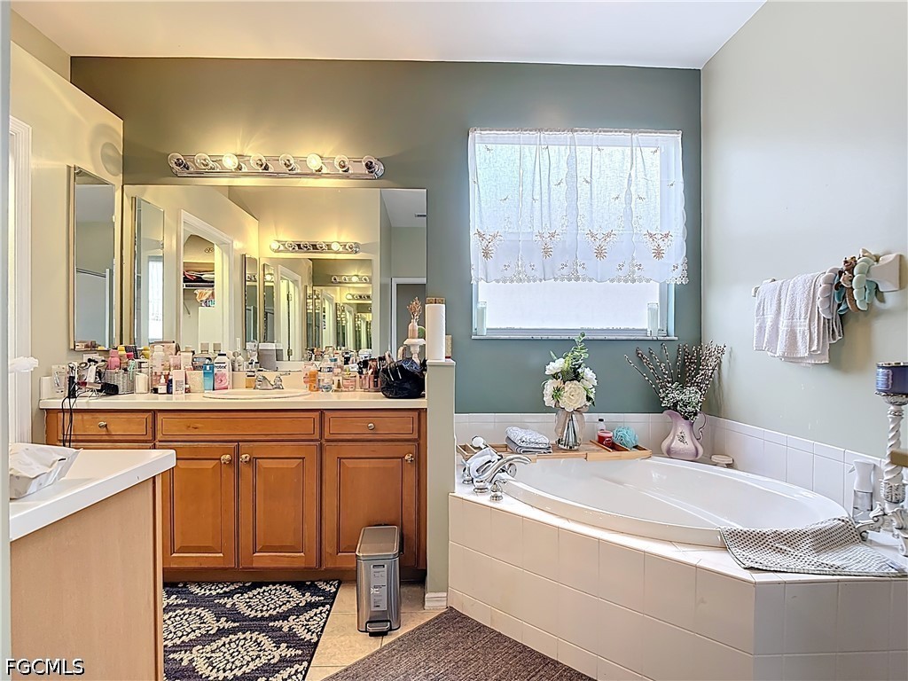 12596 Ivory Stone Loop Fort Myers, FL 33913 - Photo 21 of 42