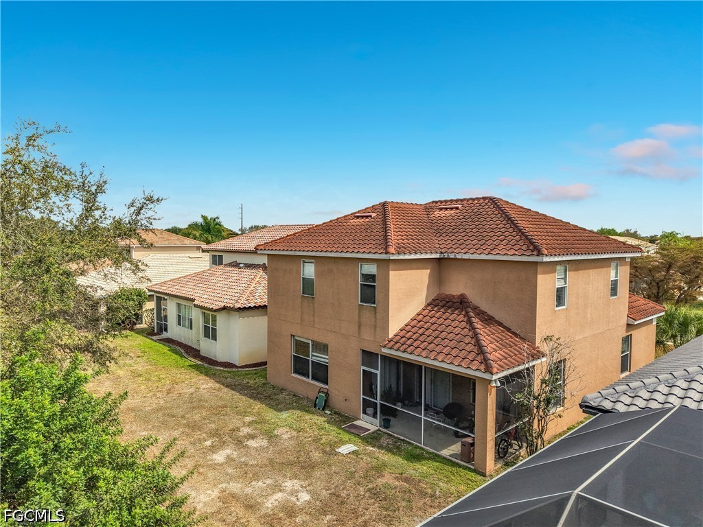 12596 Ivory Stone Loop Fort Myers, FL 33913 - Photo 5 of 42