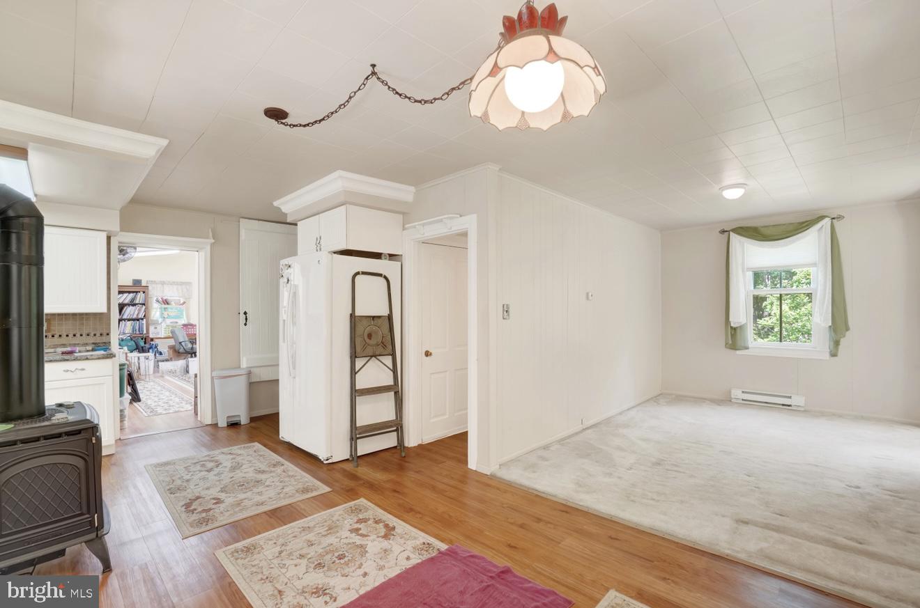 12506 Mont Road Felton, PA 17322 - Photo 5 of 25 Gallery Image 5