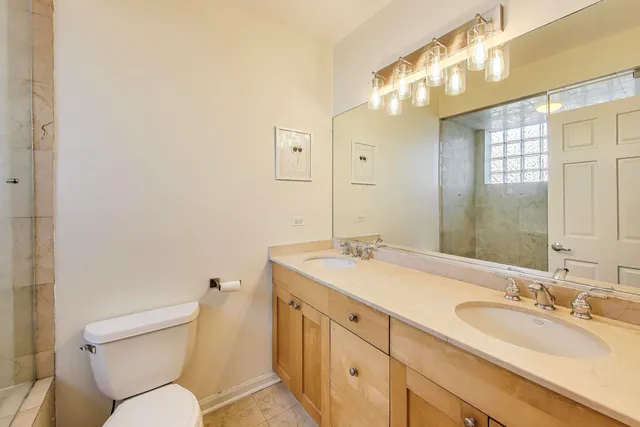 $599,000 | 1012 North Wood Street, Unit 2, Chicago, IL 60622