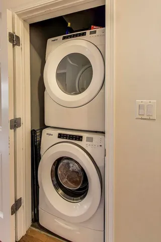 $599,000 | 1012 North Wood Street, Unit 2, Chicago, IL 60622