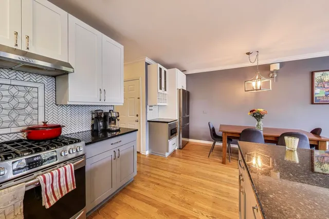 $599,000 | 1012 North Wood Street, Unit 2, Chicago, IL 60622