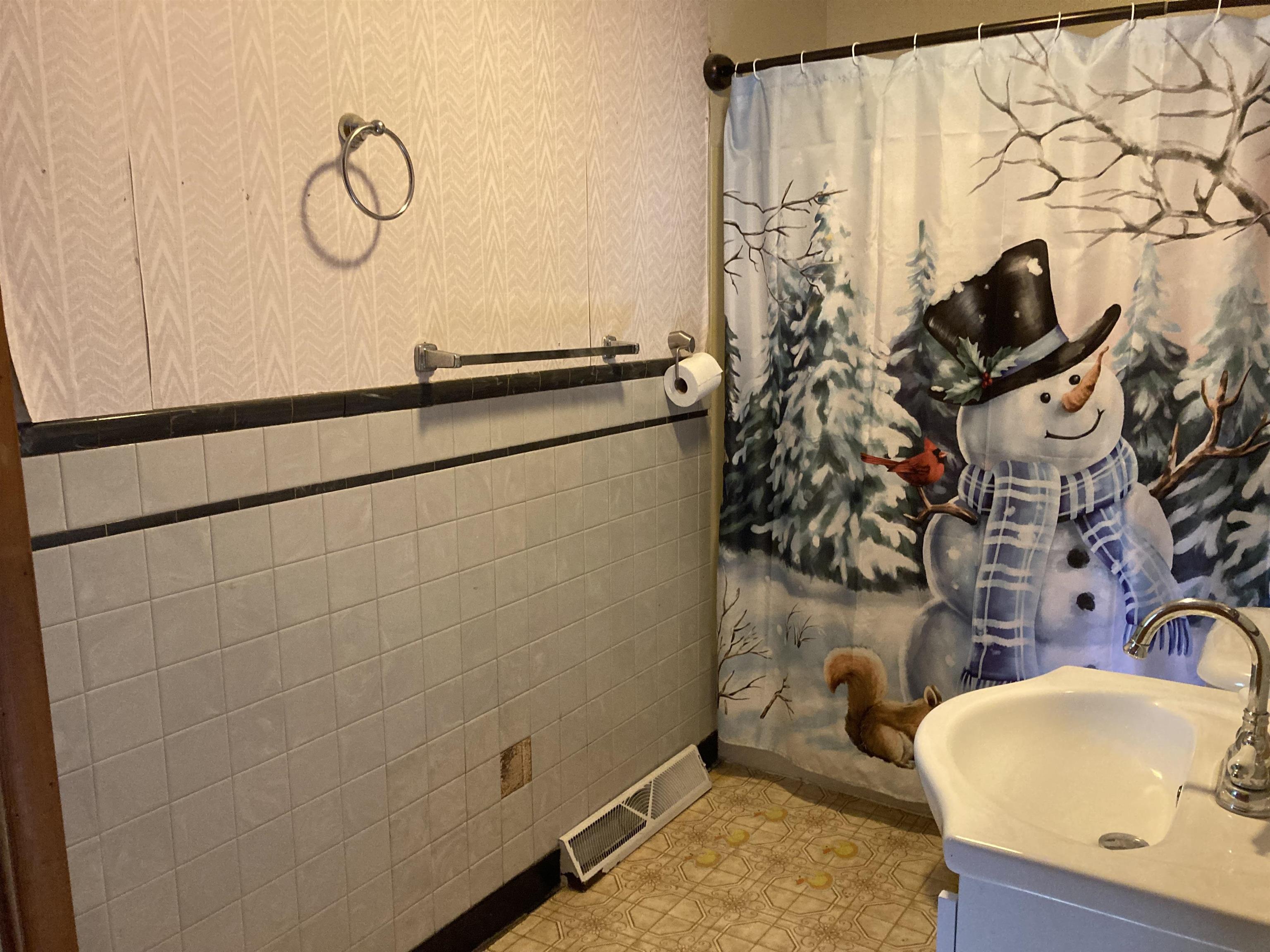 6323 Portage Road DeForest, WI 53532 - Photo 18 of 36