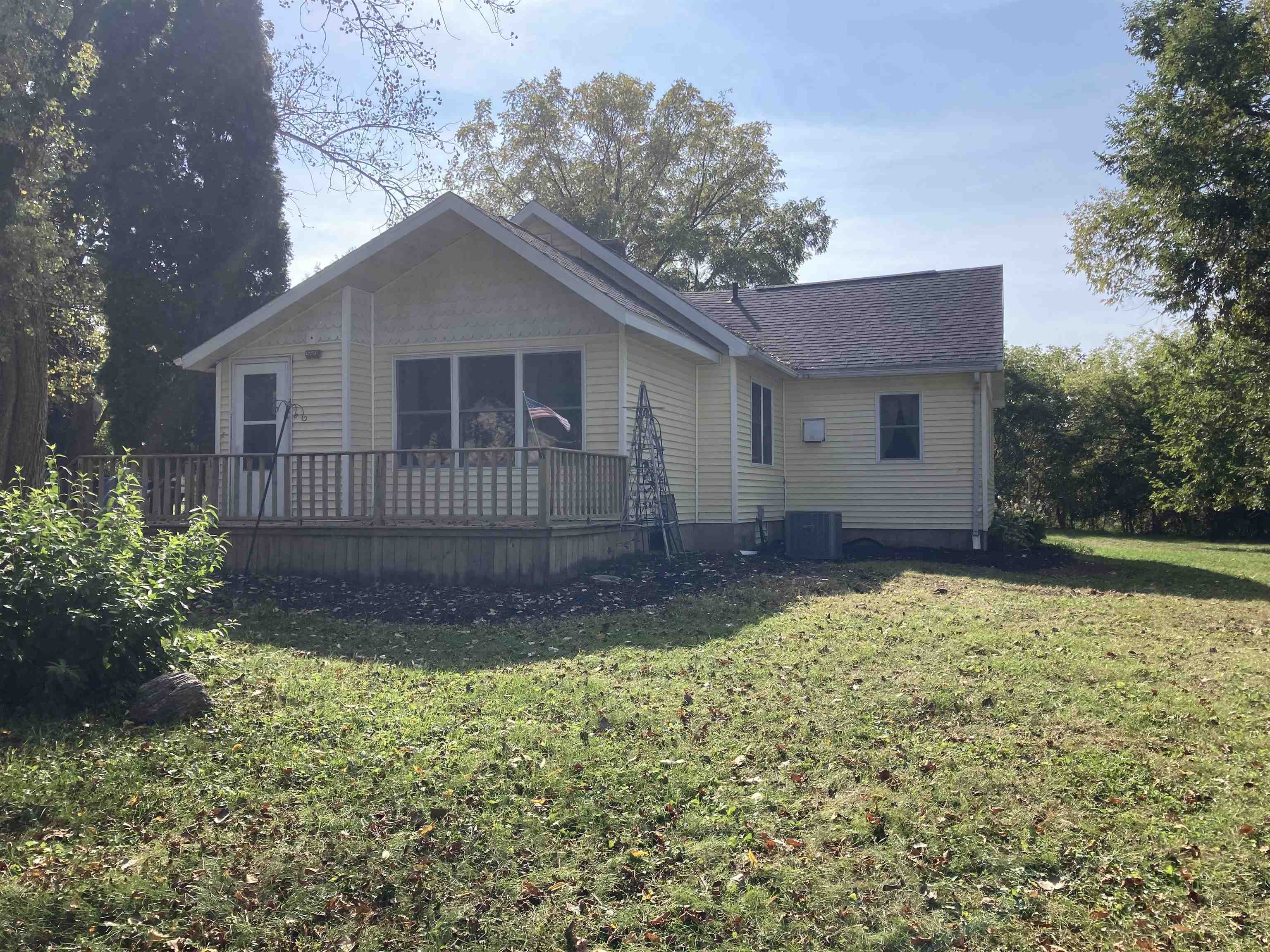 6323 Portage Road DeForest, WI 53532 - Photo 2 of 36