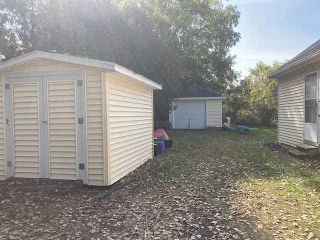 $299,900 | 6323 Portage Road, DeForest, WI 53532