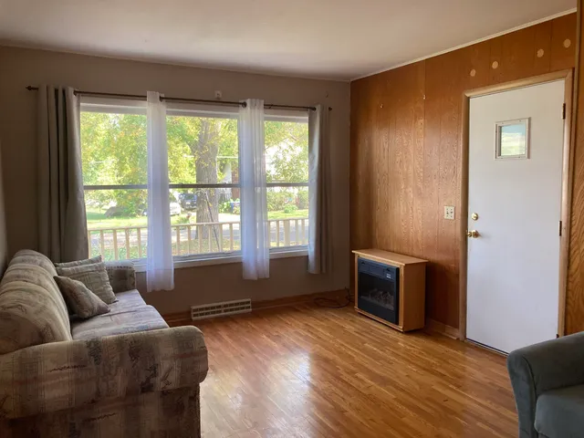 $299,900 | 6323 Portage Road, DeForest, WI 53532