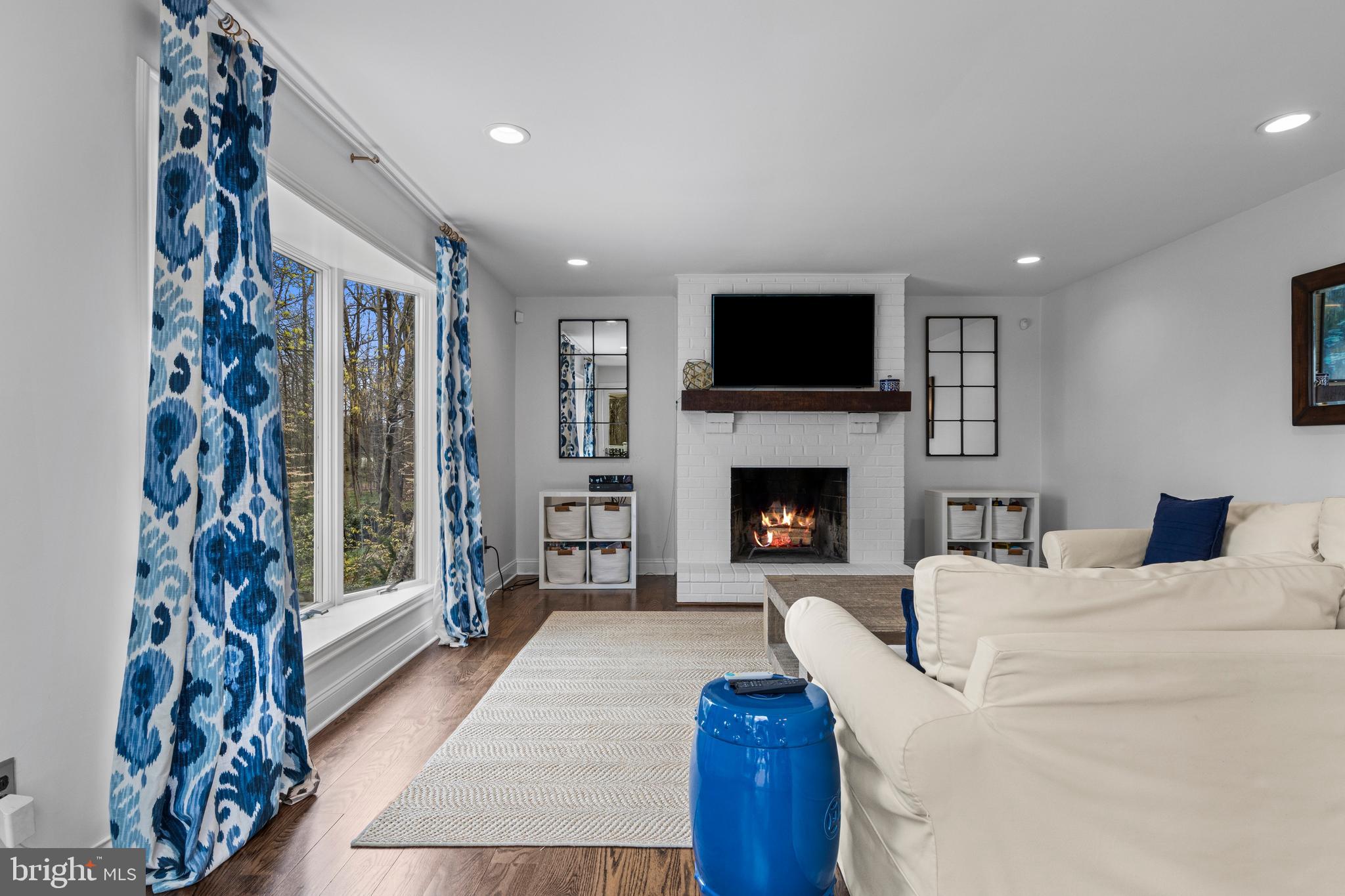 8 Harrow Circle Wayne, PA 19087 - Photo 17 of 45 Family Room