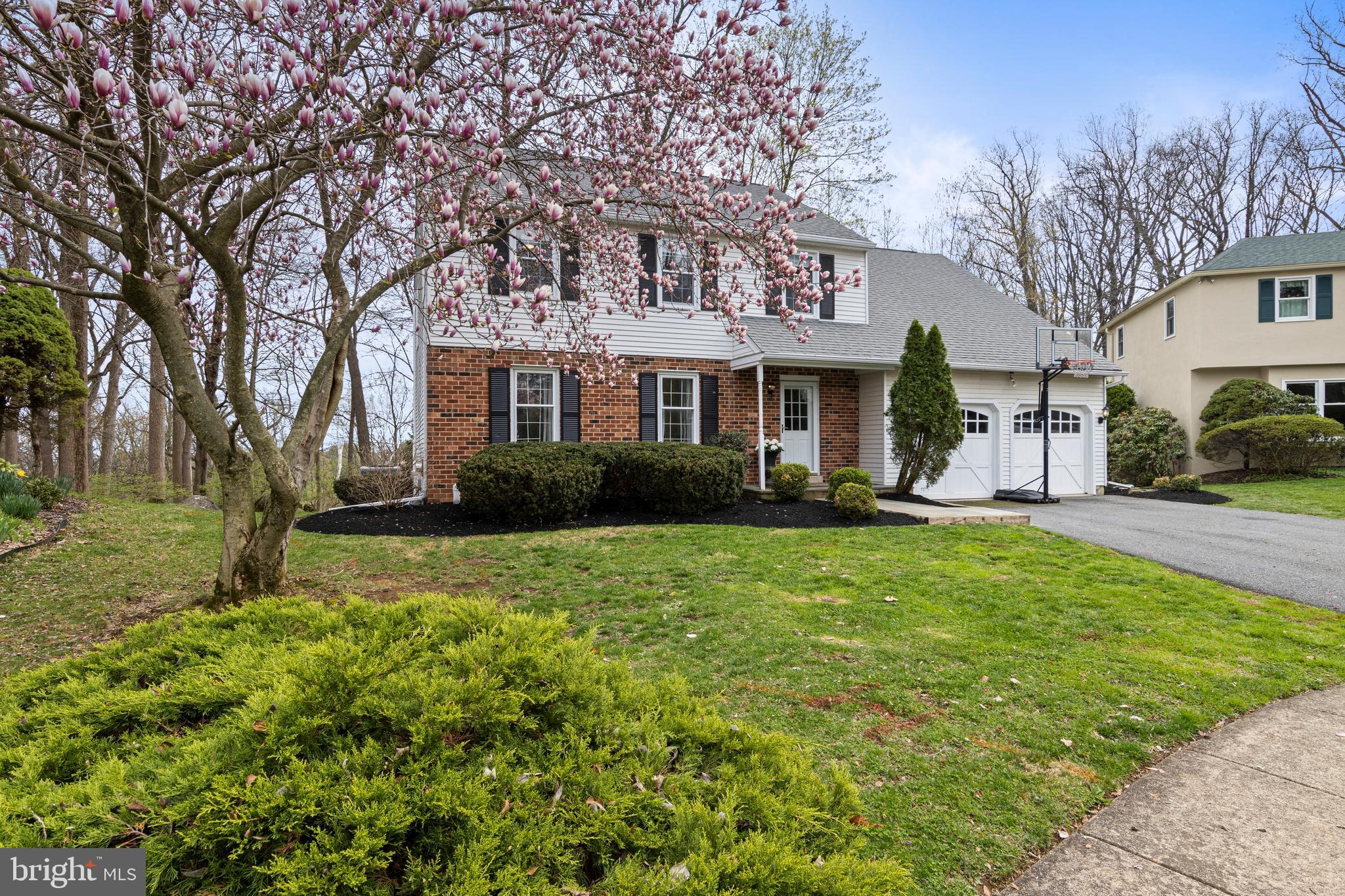 8 Harrow Circle Wayne, PA 19087 - Photo 2 of 45 Exterior