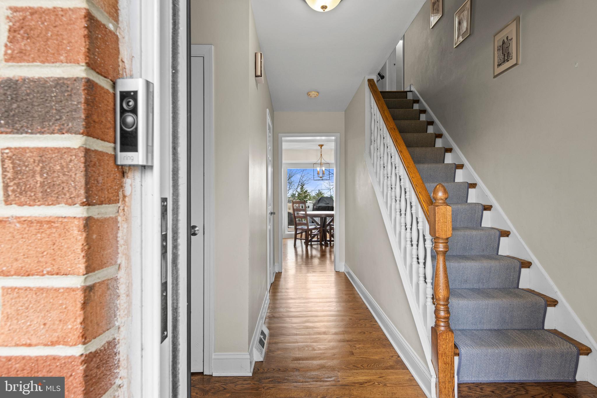 8 Harrow Circle Wayne, PA 19087 - Photo 4 of 45 Foyer