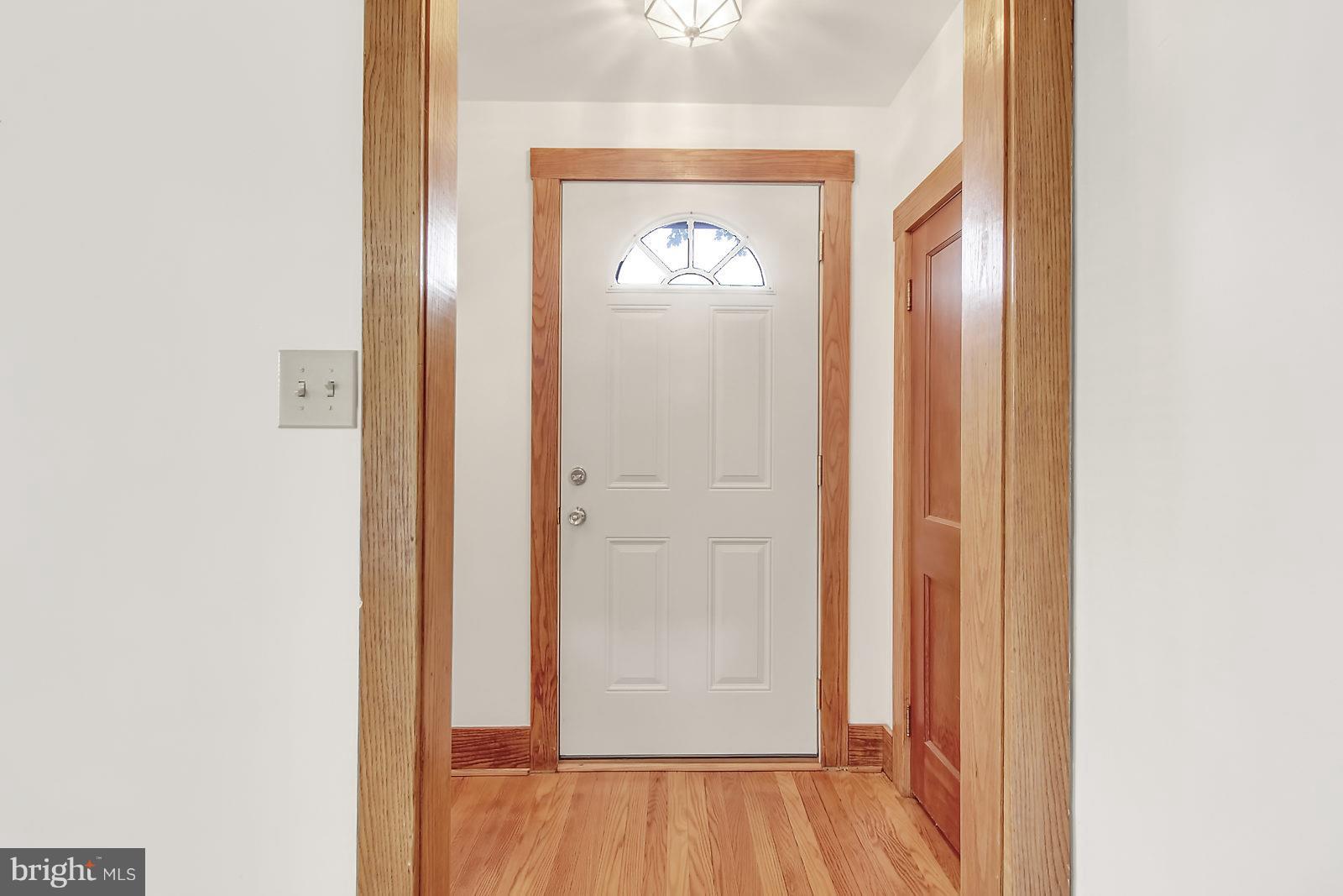 5043 Fairfield Road Fairfield, PA 17320 - Photo 2 of 28 Foye