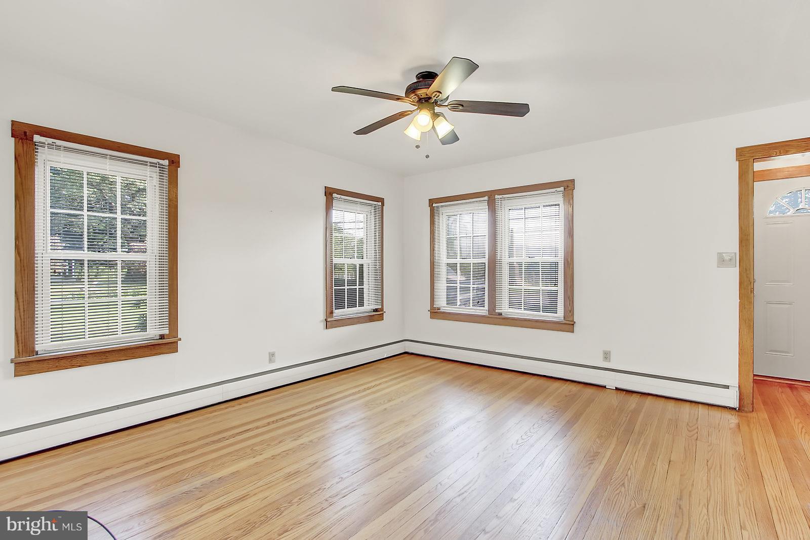 5043 Fairfield Road Fairfield, PA 17320 - Photo 6 of 28 Living Room view 4