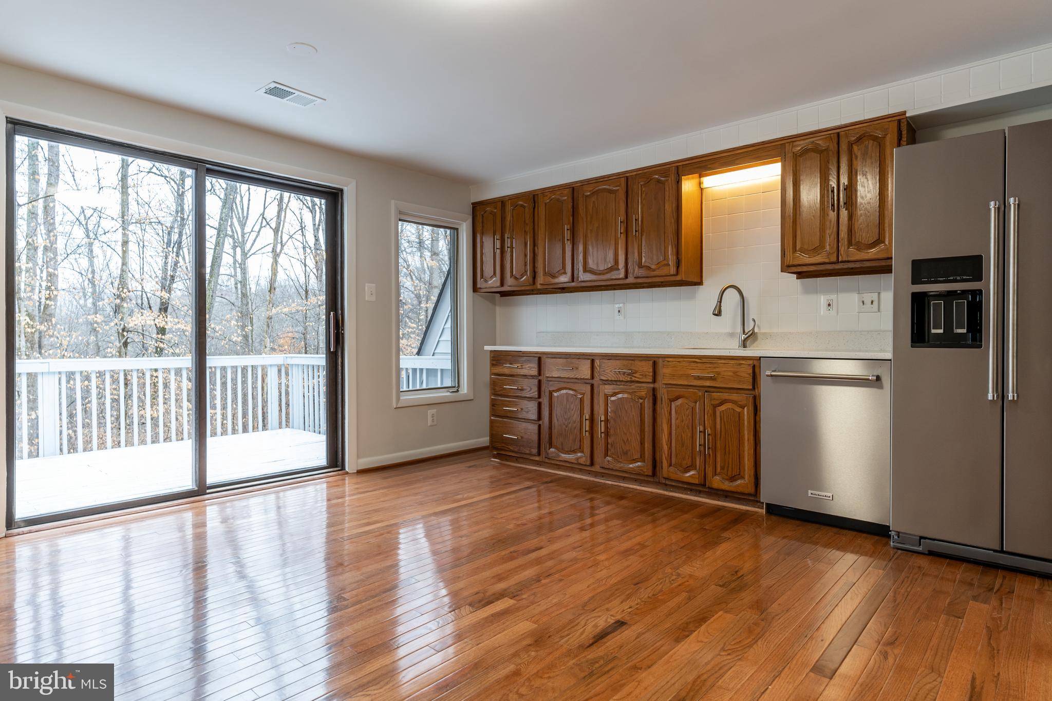 10827 Split Rail Drive Manassas, VA 20112 - Photo 13 of 53