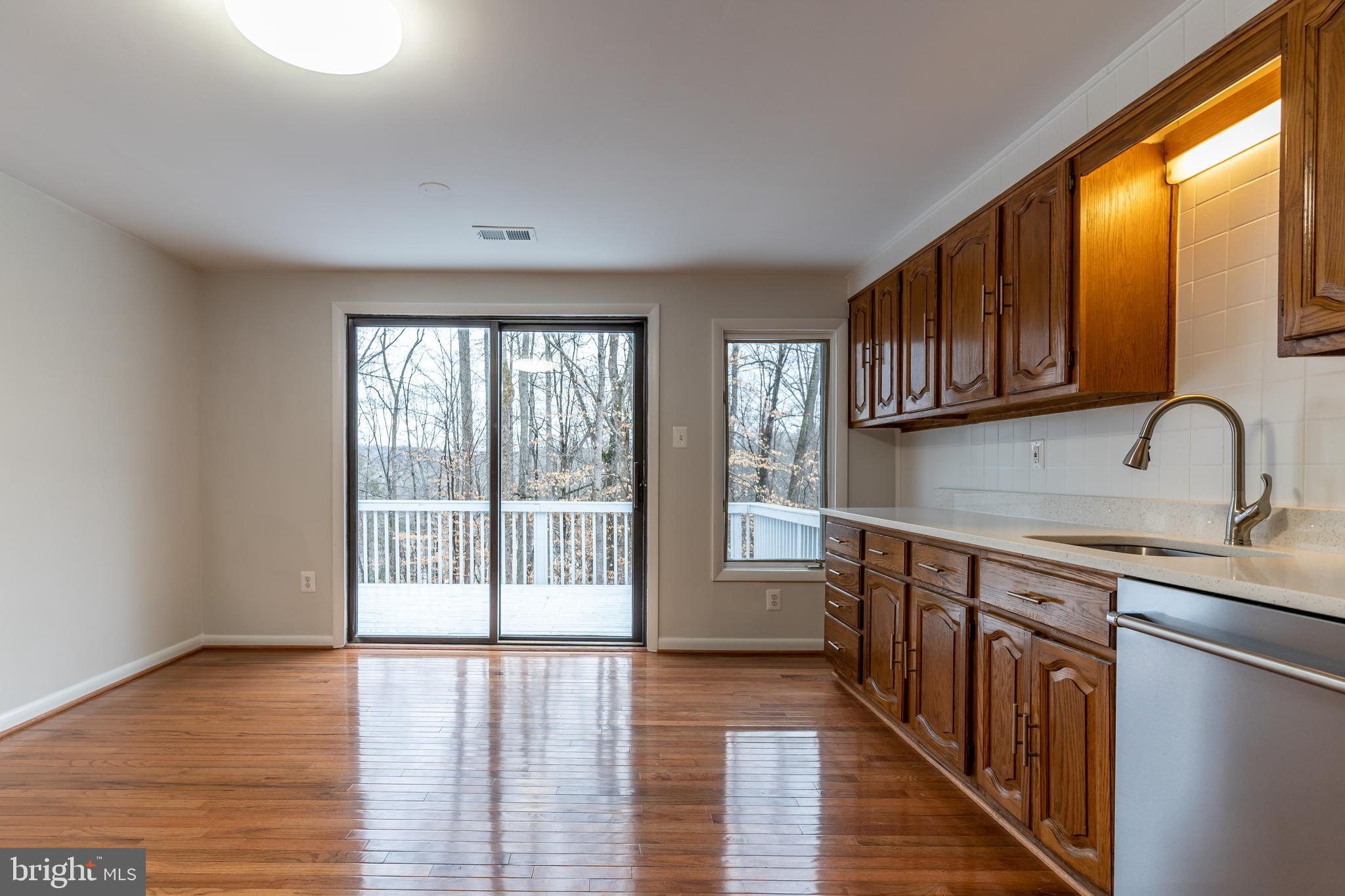 10827 Split Rail Drive Manassas, VA 20112 - Photo 16 of 53