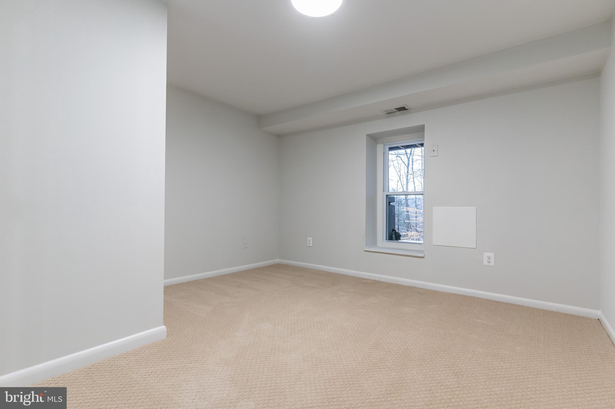 10827 Split Rail Drive Manassas, VA 20112 - Photo 34 of 53