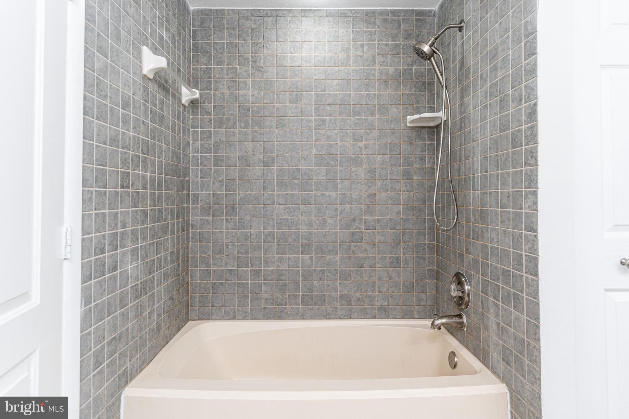 10827 Split Rail Drive Manassas, VA 20112 - Photo 38 of 53