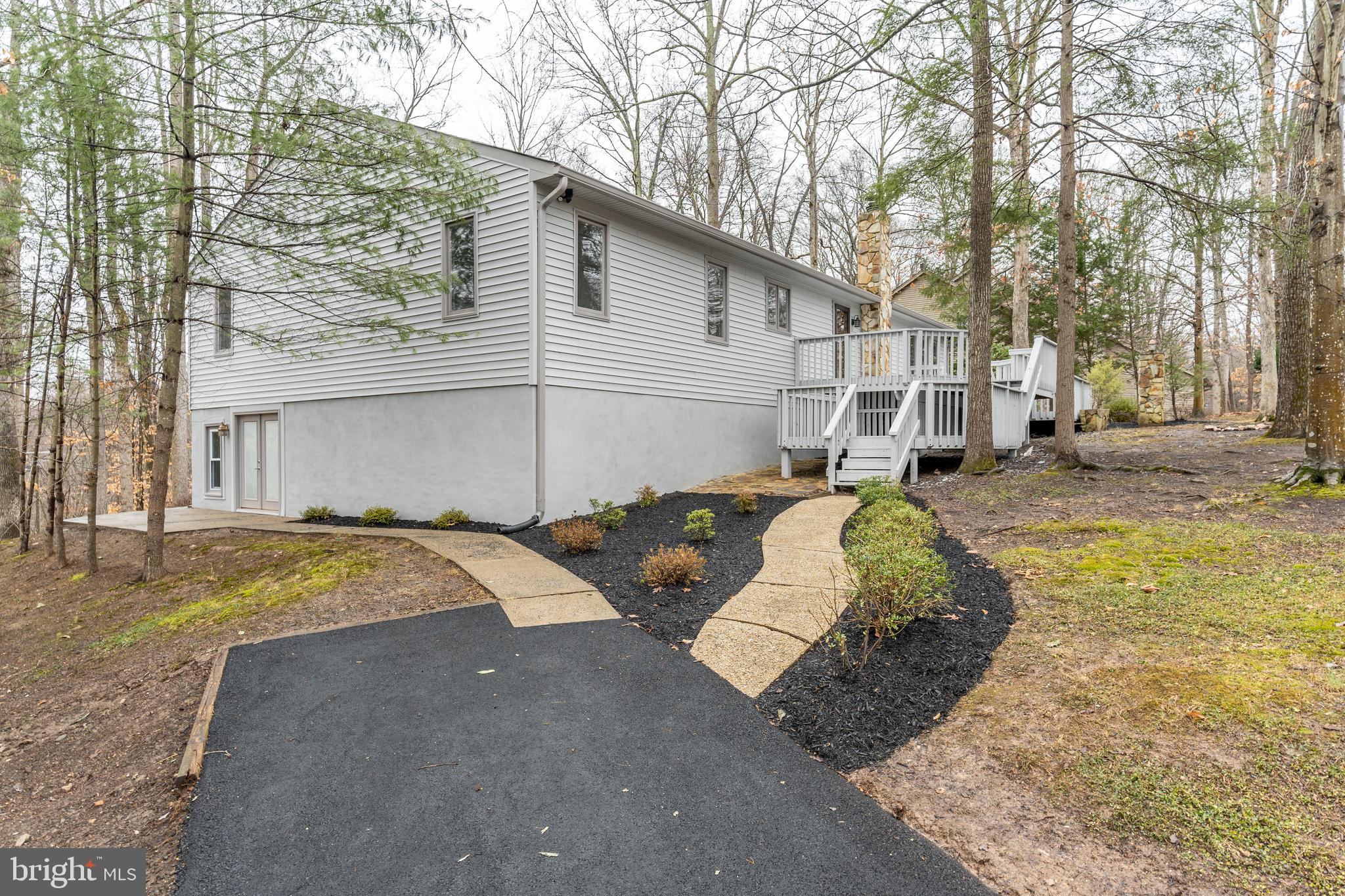 10827 Split Rail Drive Manassas, VA 20112 - Photo 5 of 53