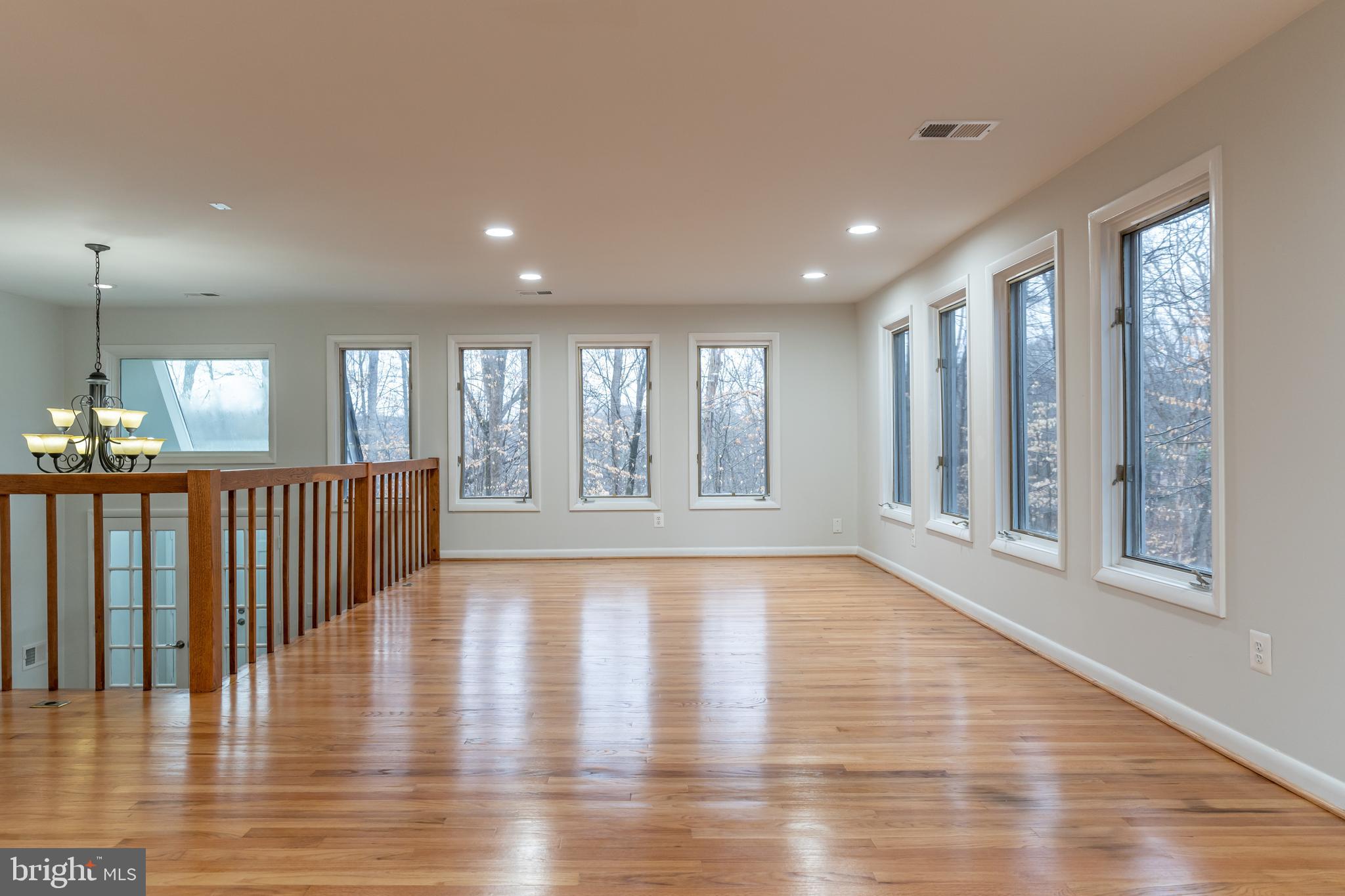 10827 Split Rail Drive Manassas, VA 20112 - Photo 8 of 53