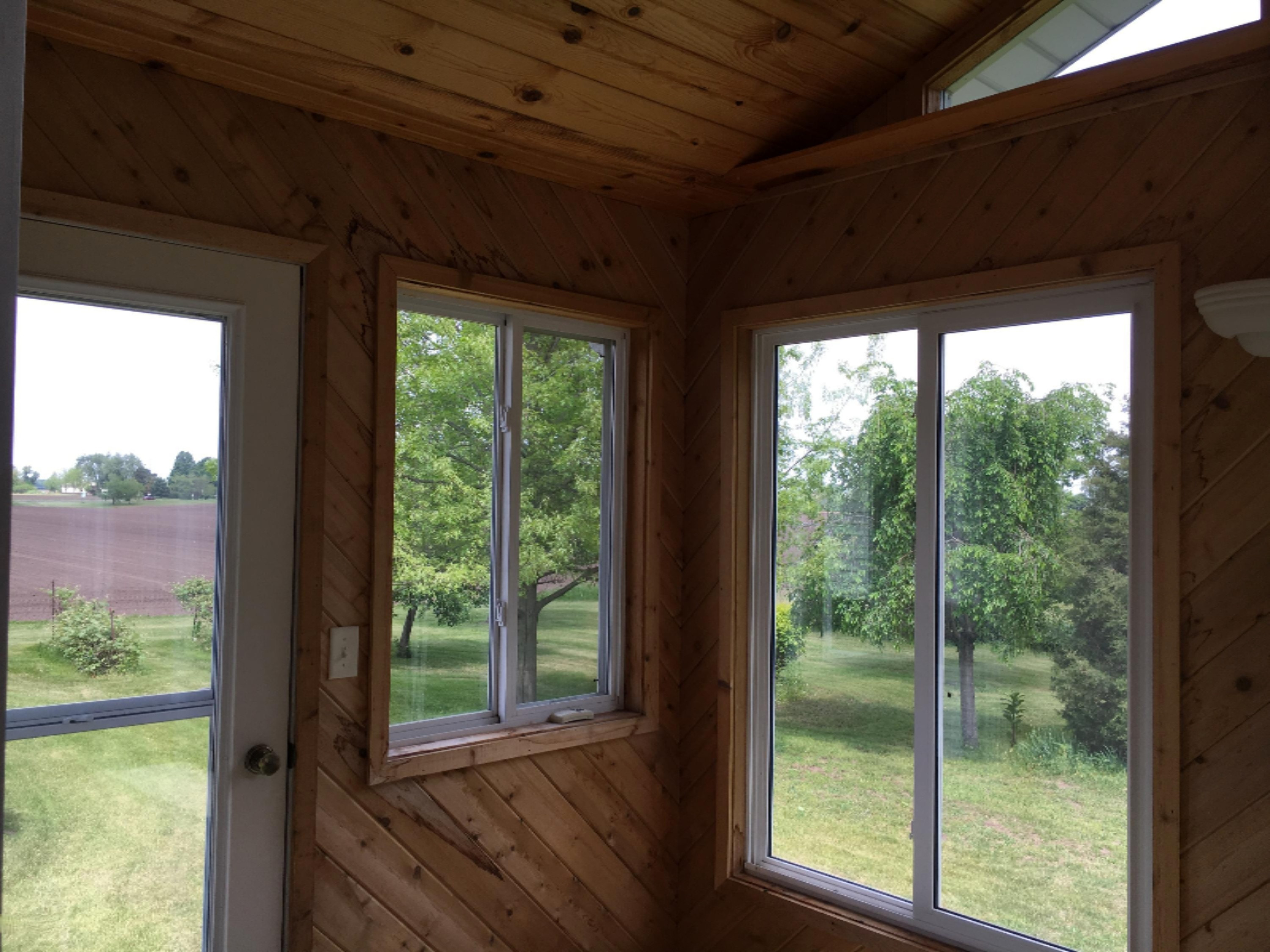 69483 Conrad Road Niles, MI 49120 - Photo 23 of 32 3 season porch view 2