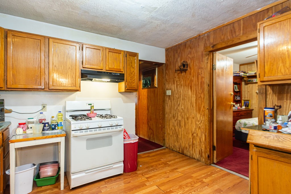 1817 McDaniel Street Houston, TX 77093 - Photo 37 of 48