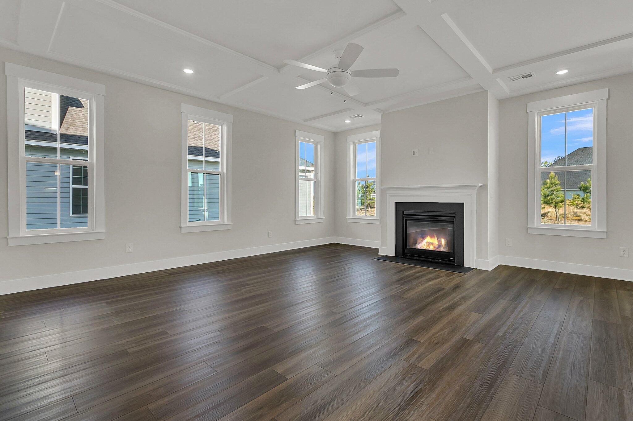 132 Grange Circle Summerville, SC 29486 - Photo 5 of 35 FMWeb04