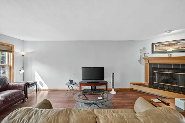 $334,900 | 3017 Bradbury Road, Madison, WI 53719